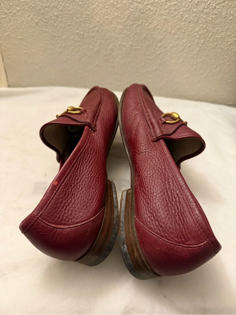 Gucci Burgundy Leather Horsebit Loafers, pre-owned, gently used,SZ10